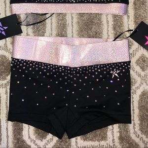 Rebel compression shorts in prism rose gold